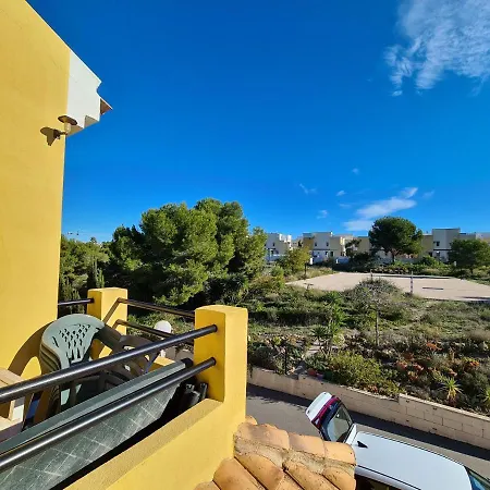Near With Pool 3 Bedrooms Torrevieja