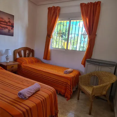 Near With Pool 3 Bedrooms Villa