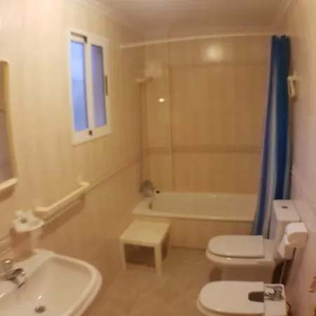 Near With Pool 3 Bedrooms Villa *