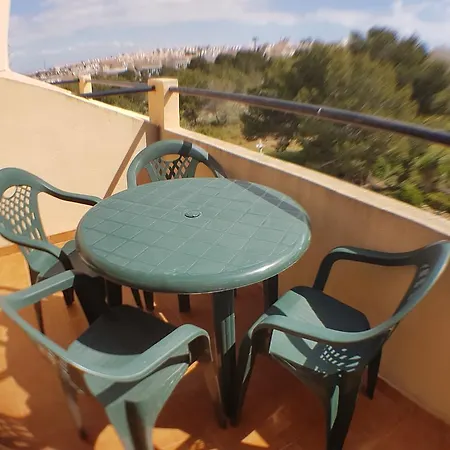 Near With Pool 3 Bedrooms *