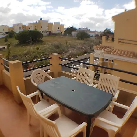 Villa Near With Pool 3 Bedrooms