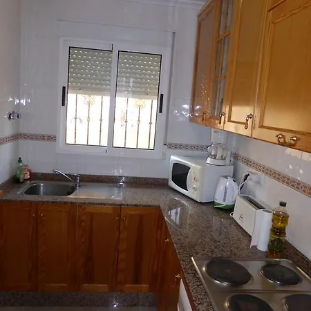 Near With Pool 3 Bedrooms